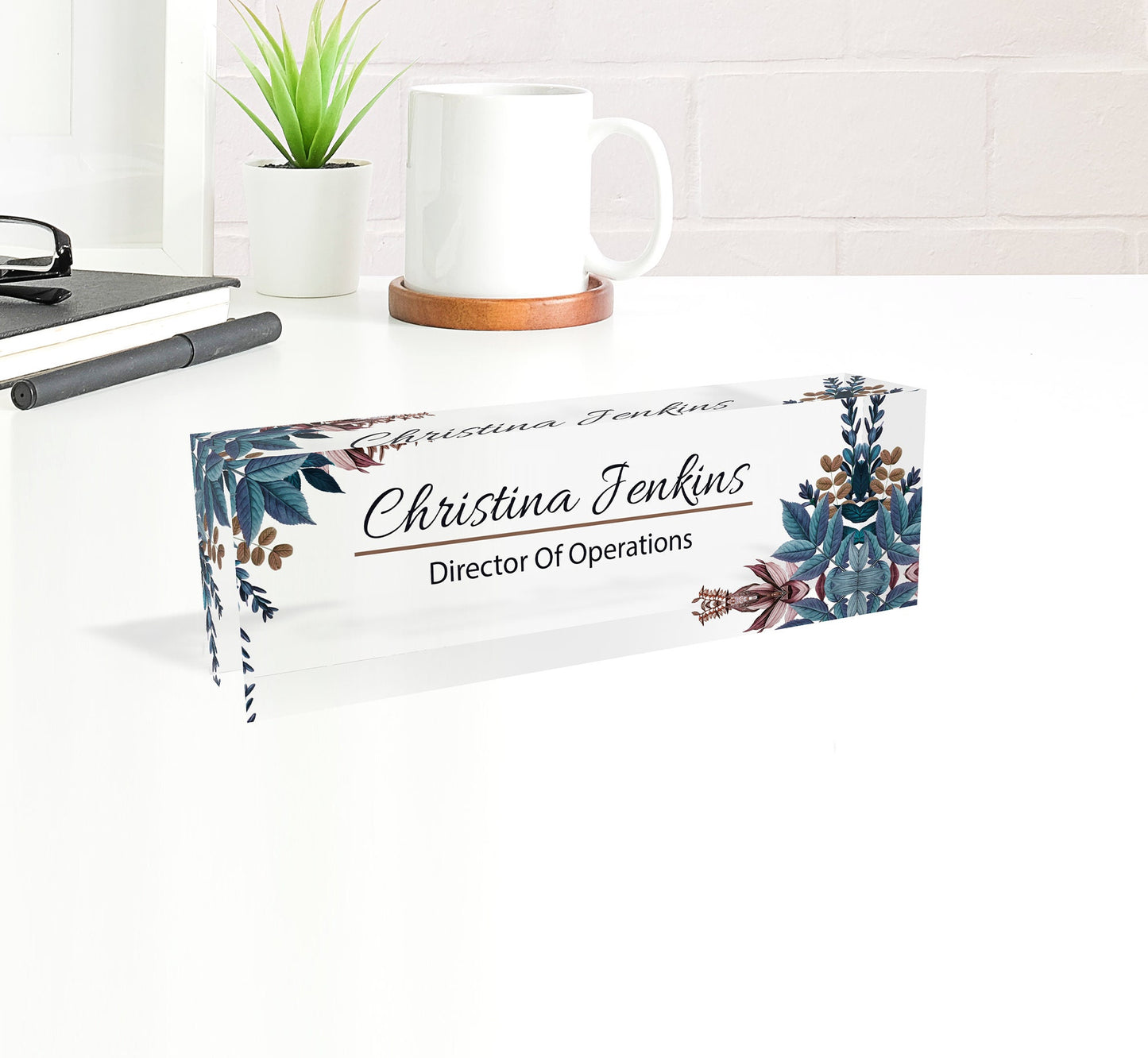 Custom Name Plates for Desk, Office Decoration for Men and Women, Clear Acrylic Desk Name Plate