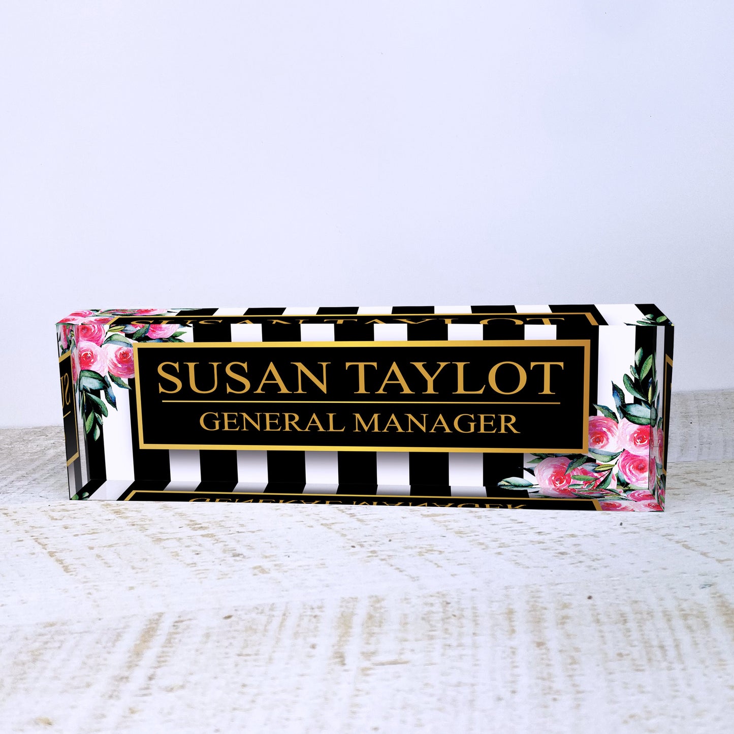 Personalized Desk Name Plate For Office Desk Gold Stripe Design On Acrylic Glass Cute Work Promotion Christmas Customized Gifts Office Decor